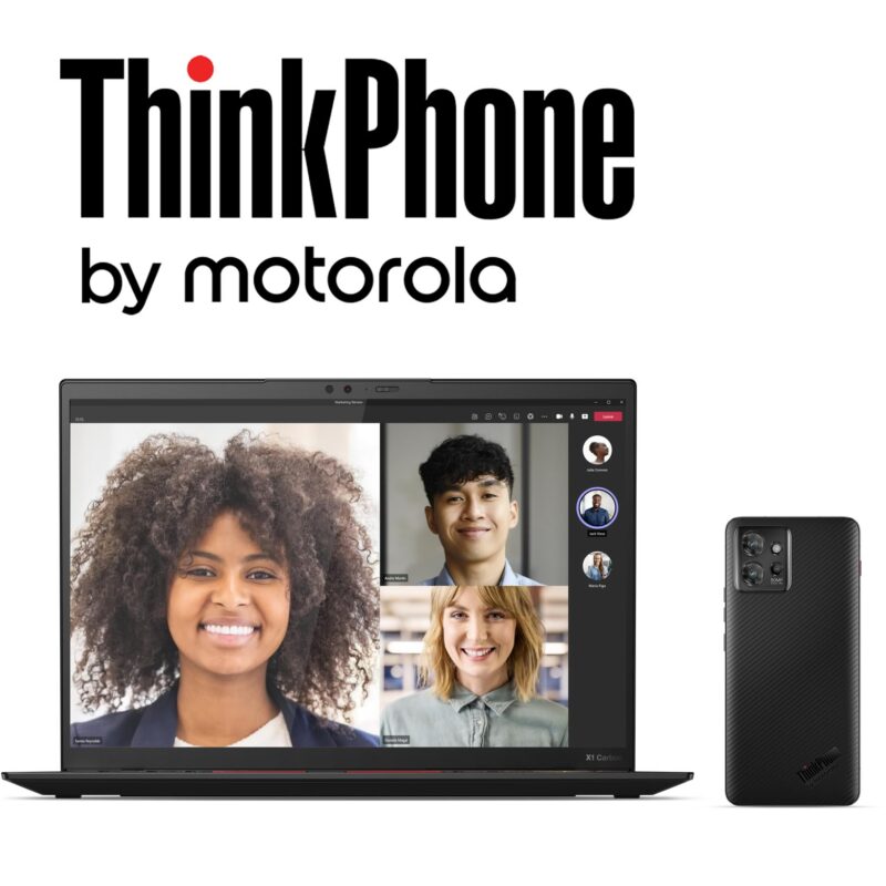 foto-thinkphone-con-logo-portatil-movil